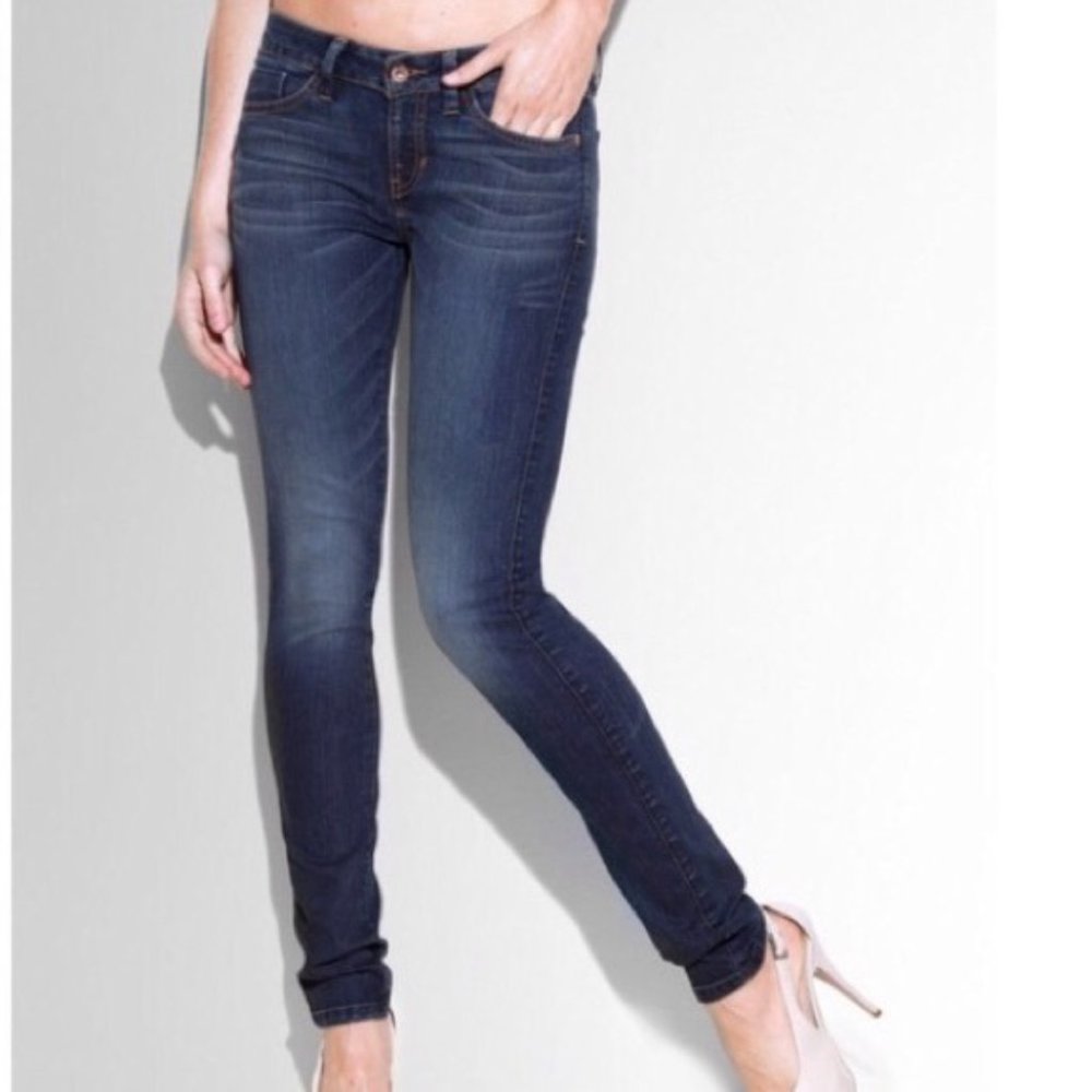Guess "Brittney" Dark Wash Skinny Jeans- Sz. 25